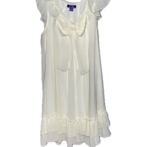 Sabrina Carpenter-Inspired Nightgown – Elegant & Chic!